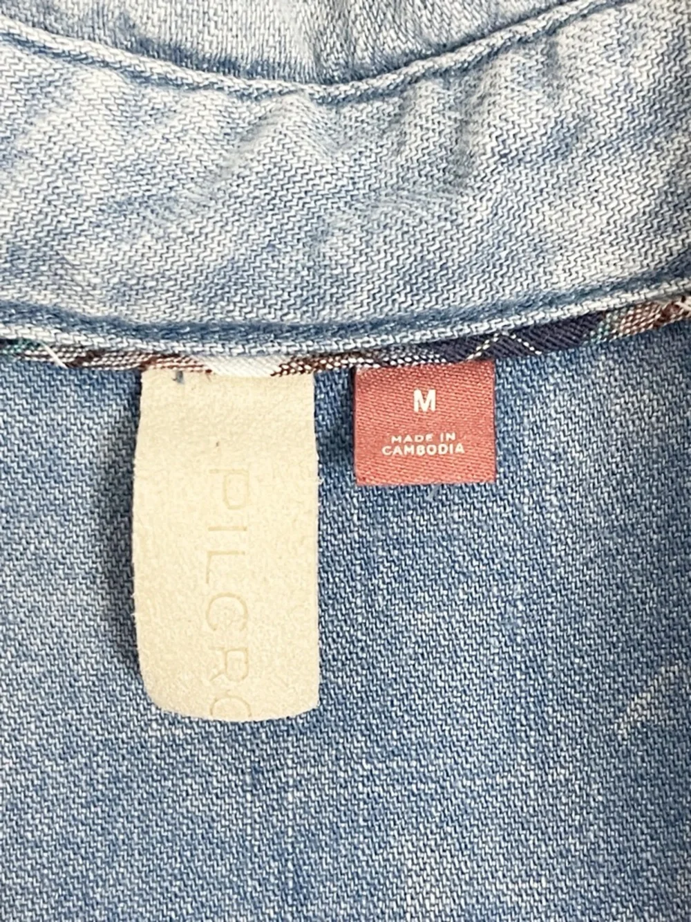 Anthropologie Pilcro Bo Boyfriend Buttondown Blue Denim Crystal Studded Shirt - Picture 4 of 7